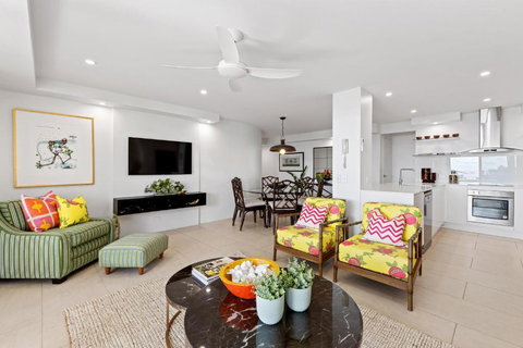 19 Noosa Pacific - Tourism Caloundra 4