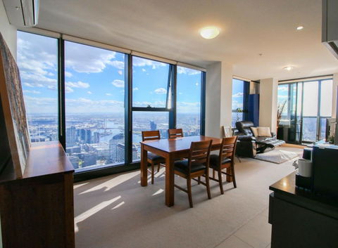 ON TOP Of THE WORLD BEST VIEWS In MELBOURNE !! - Tourism Caloundra 6