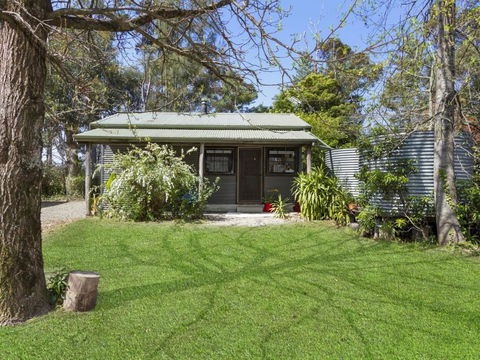 BLUE APPLE LODGE - Tourism Caloundra 5