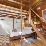 BLUE APPLE LODGE - Tourism Caloundra 0