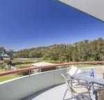 Fathoms 17 Mollymook ALL LINEN PROVIDED - Tourism Caloundra