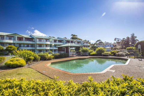 Fathoms 6 Mollymook - Tourism Caloundra 2