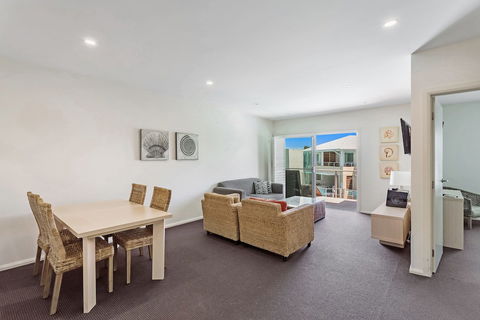 Pacific Blue Apartment 244 / 265 Sandy Point Rd - Tourism Caloundra 0