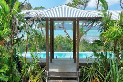 The Bungalows - Tourism Caloundra 1