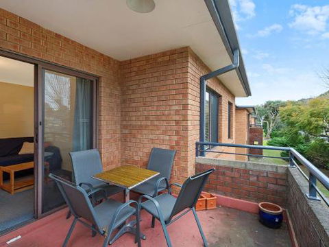 Apollo Unit 23 - Tourism Caloundra 0