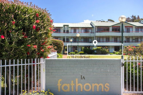 Ocean Breeze Fathoms 3 - Tourism Caloundra 5