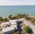 Stylish Island Getaway BEACHFRONT APARTMENT - Tourism Caloundra