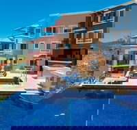 Airlie Dream - Tourism Caloundra