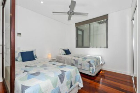 Ocean Views At Nor Nor East 201 - Tourism Caloundra 6