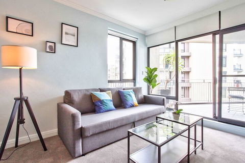 Apartment CBD Jones Bay - Tourism Caloundra 1