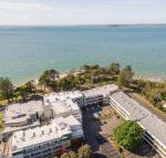 FAMILY ISLAND GETAWAY BEACHFRONT APARTMENT - Tourism Caloundra