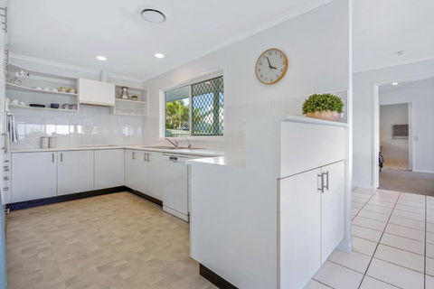 Expansive Ocean Views Sunrise Beach - Tourism Caloundra 6
