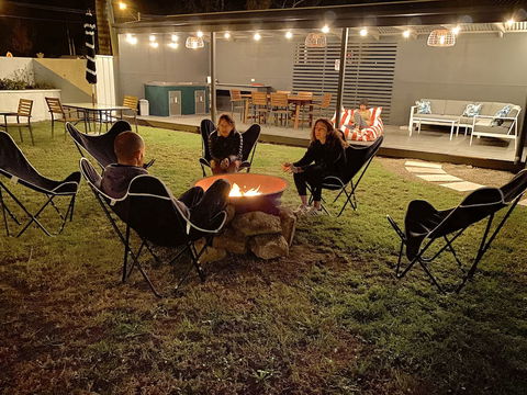 Batemans Bay Hotel - Tourism Caloundra 4