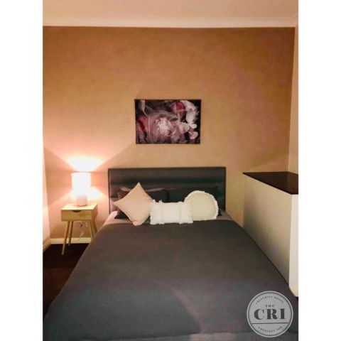 The Cri On Main - Tourism Caloundra 0
