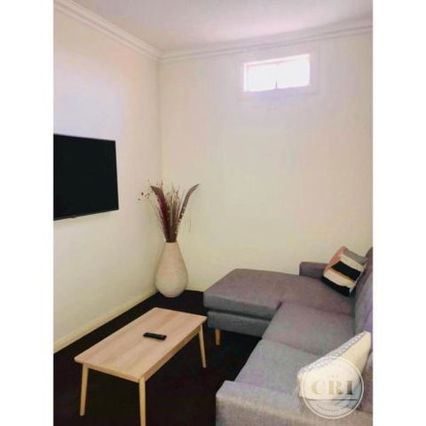 The Cri On Main - Tourism Caloundra 1