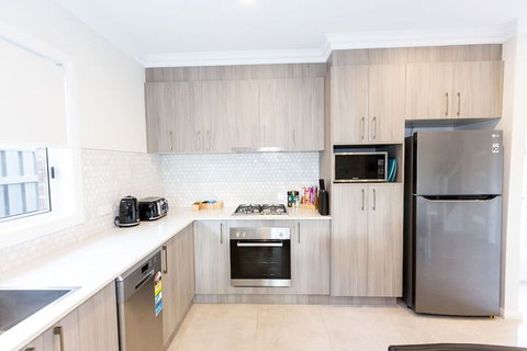 Wagga Apartments 5 - Tourism Caloundra 1