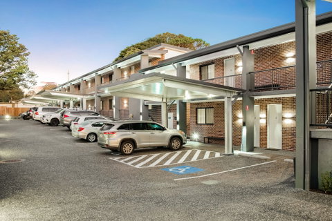 Avenue Motel Apartments - Tourism Caloundra 0