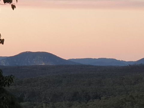 NEW Winston Cottage Leura Views & Location - Tourism Caloundra 3