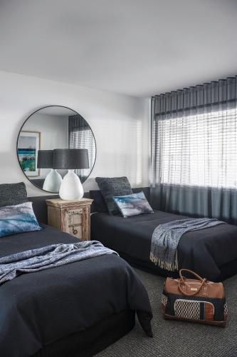 The Seaview Designer Beachfront House - Tourism Caloundra 4