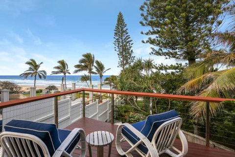 Summer Breeze - Tourism Caloundra 1