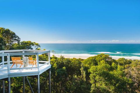 Seascape At 19 Pindari Privacy Space Views - Tourism Caloundra 5