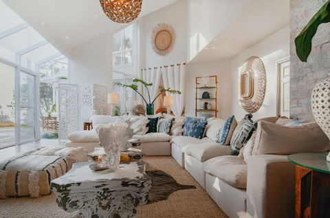 Barellen Beach House - Tourism Caloundra 2