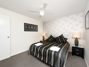 Flagship Villa 111 Horizons Golf Club - Tourism Caloundra 5