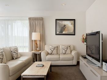 Flagship Villa 111 Horizons Golf Club - Tourism Caloundra 4
