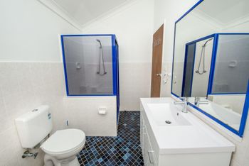 The Pines 8 Shoal Bay - Tourism Caloundra 5