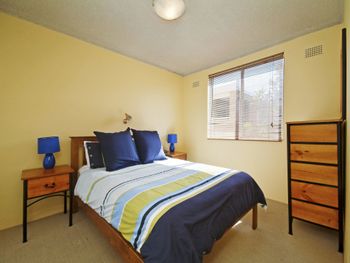 Shoal Towers Unit 5 / 11 Shoal Bay Road - Tourism Caloundra 4
