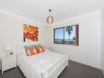 Ronald Avenue Shoal Heights Unit 03 69 - Tourism Caloundra 5