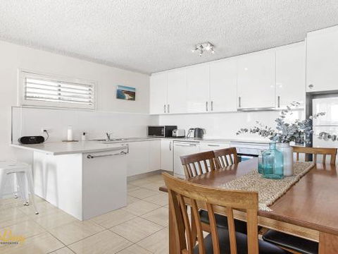 Bella Vista Unit 21 Shoal Bay - Tourism Caloundra 3