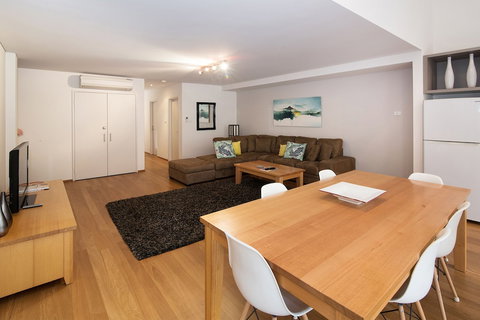 Pegasus Apartments - Tourism Caloundra 1