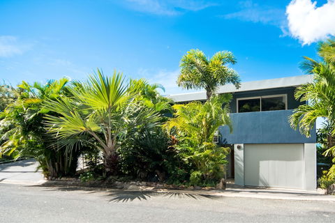 Baybliss Studio 1 - Tourism Caloundra 0