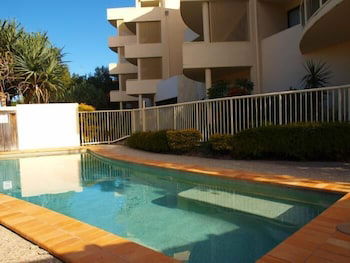 Costa Bella Apartments - Tourism Caloundra 0