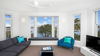 Modern Apartment With Sydneys Finest Views CP308 - Tourism Caloundra 6