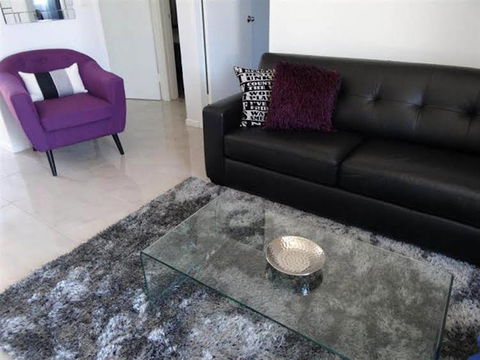 Apartments Of Great Divide Motor Inn - Tourism Caloundra 0