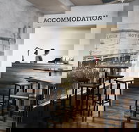 Plough Hotel - Tourism Caloundra