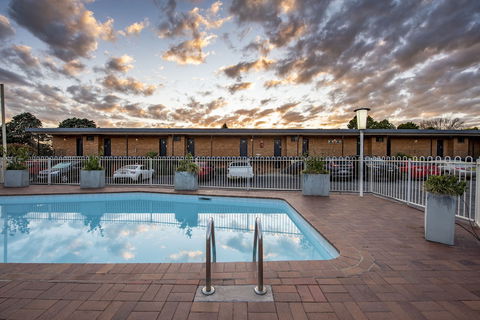 Panorama Bathurst - Tourism Caloundra 1