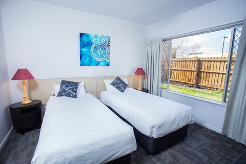 Wilsonton Hotel - Tourism Caloundra 6