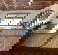 Daysy Hill Country Cottages - Tourism Caloundra