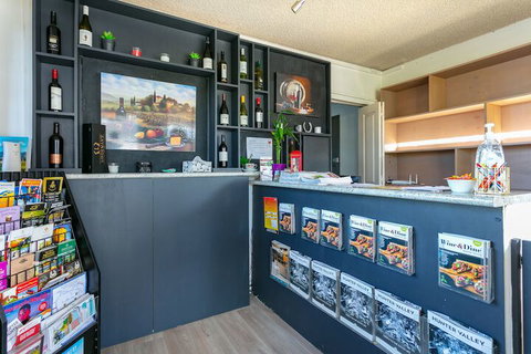 Hunter Valley Motel - Tourism Caloundra 4