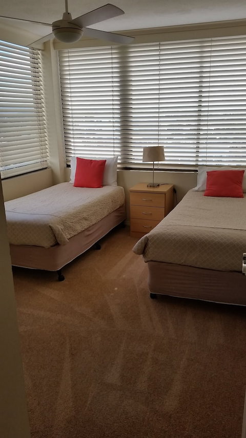 Beaconlea Tower Apartments - Tourism Caloundra 4