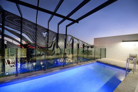 Oaks Gladstone Grand Hotel - Tourism Caloundra 4