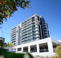 Oaks Gladstone Grand Hotel - Tourism Caloundra