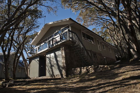 Amber Lodge Mt Buller - Hostel - Tourism Caloundra 5