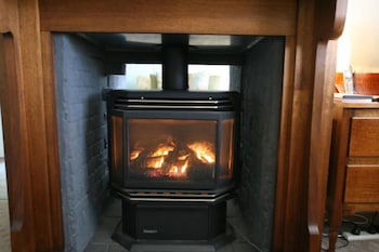 Westbury Gingerbread Cottages - Tourism Caloundra 5