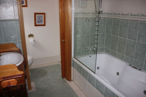 Westbury Gingerbread Cottages - Tourism Caloundra 2