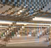 Melbourne Holiday Apartments Flinders Wharf - Tourism Caloundra