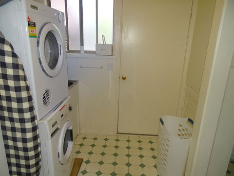 Beachwalk Cottage - Tourism Caloundra 1